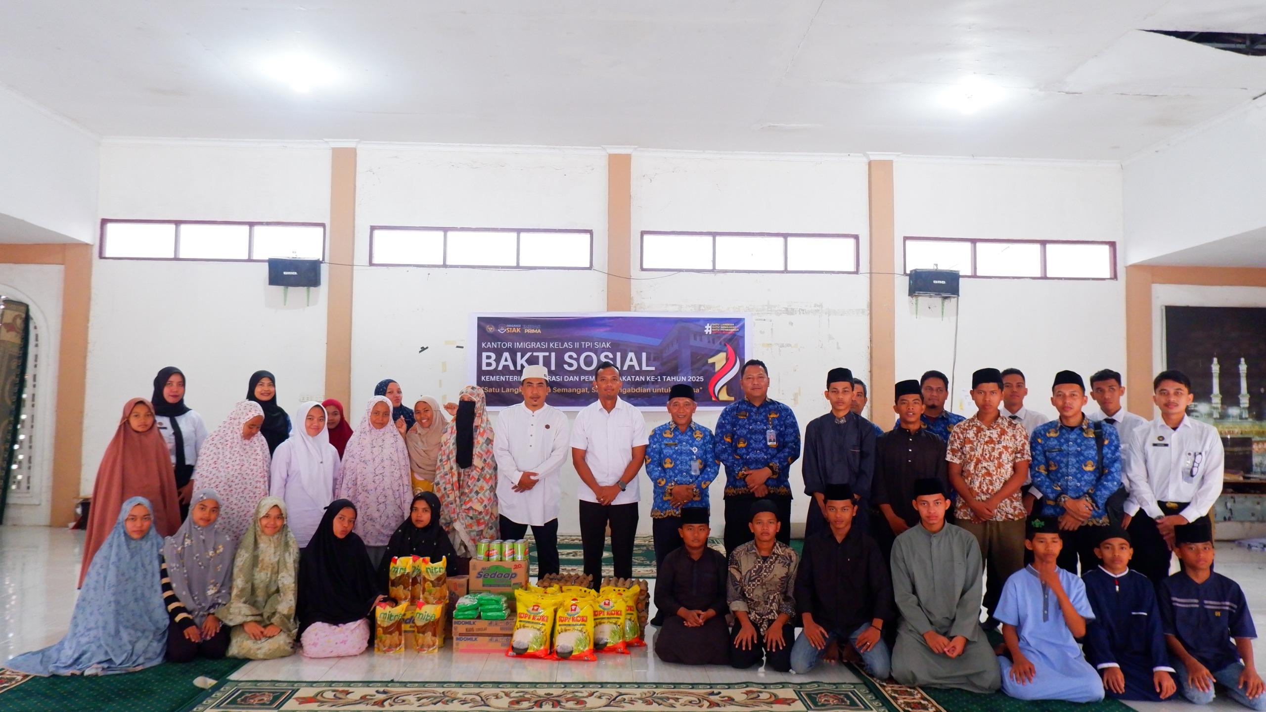 bakti sosial panti asuhan